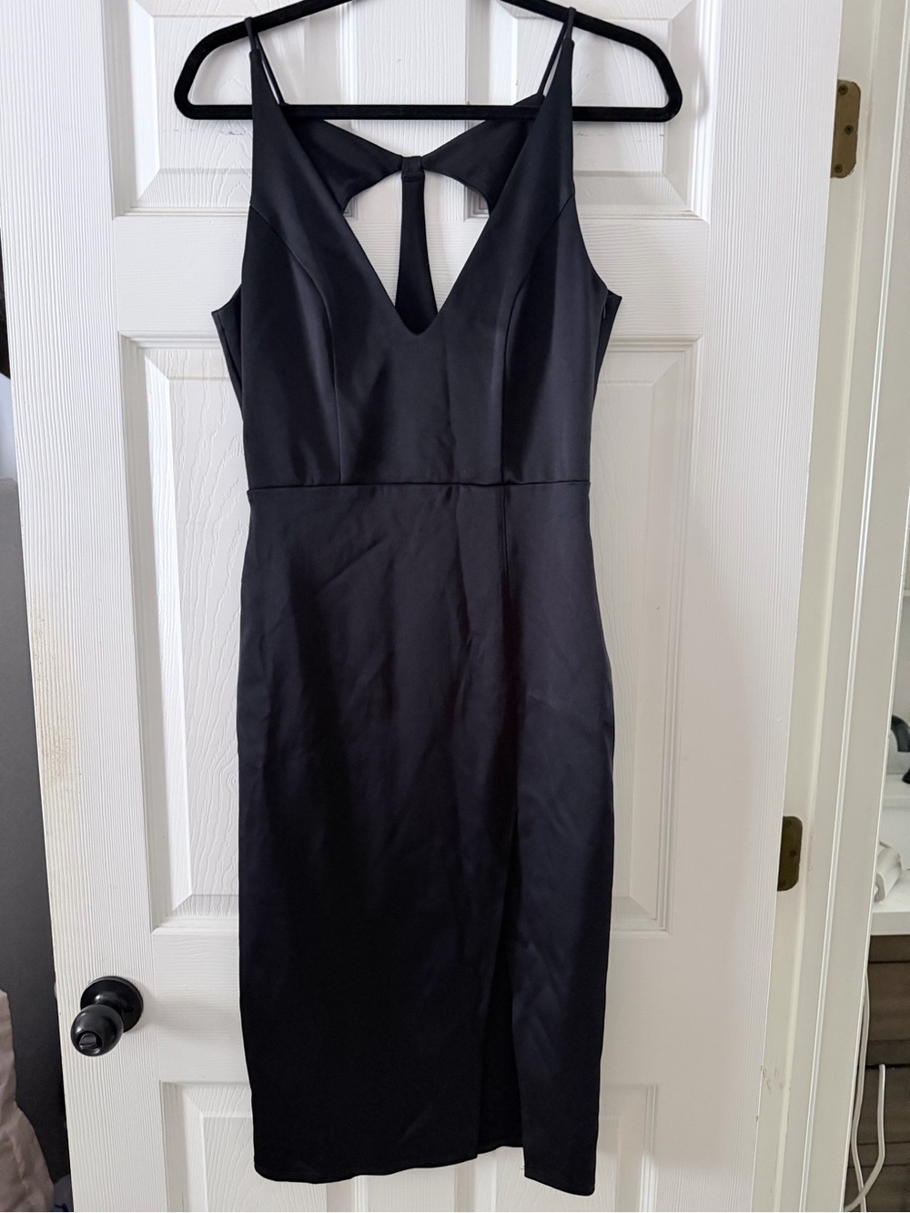 ABS Cocktail Black Sleeveless Midi Dress - Classic Evening Style